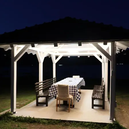 Kuca Za Odmor Eagle's Nest * Brnjica