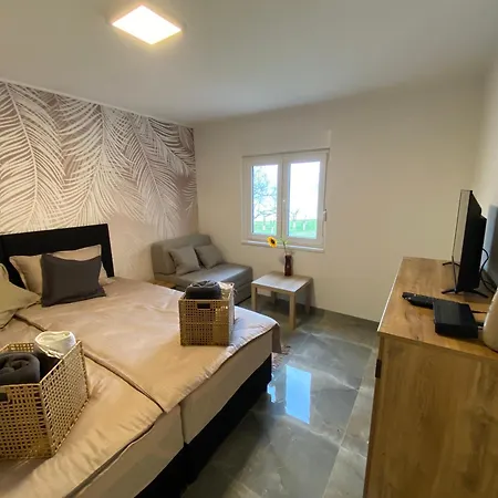 Kuca Za Odmor Eagle's Nest Ferienhaus *