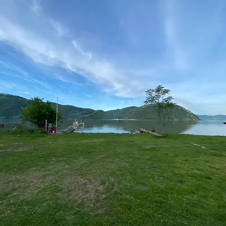 Ferienhaus Kuca Za Odmor Eagle's Nest Brnjica