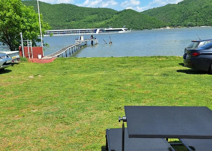 Kuca Za Odmor Eagle's Nest *