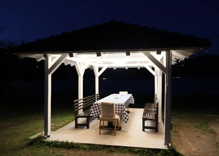 Kuca Za Odmor Eagle's Nest * Brnjica