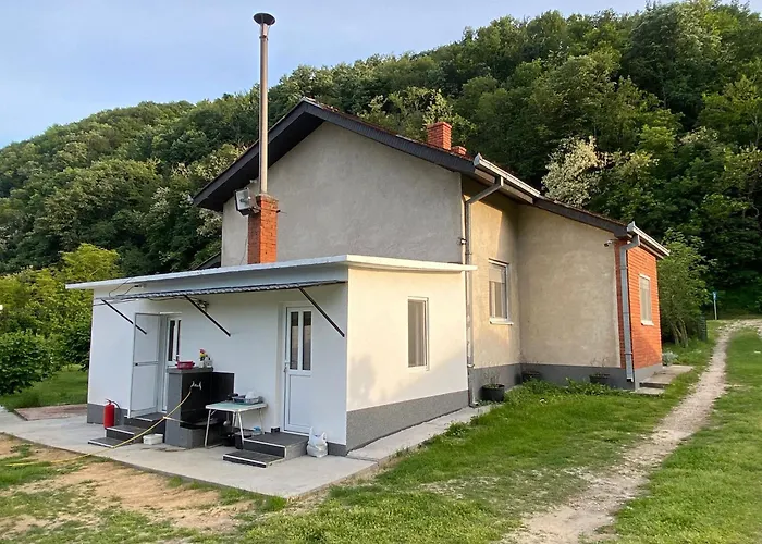 別荘 Kuca Za Odmor Eagle's Nest